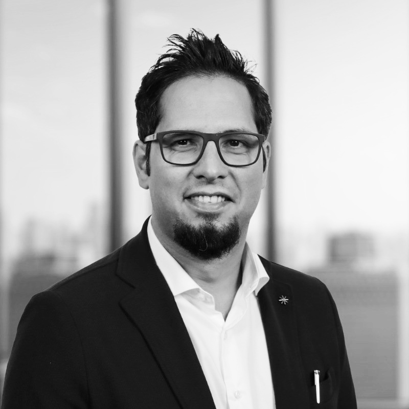 Moe Sayadi, CTO-Advisor of Mix-IP — black-and-white headshot
